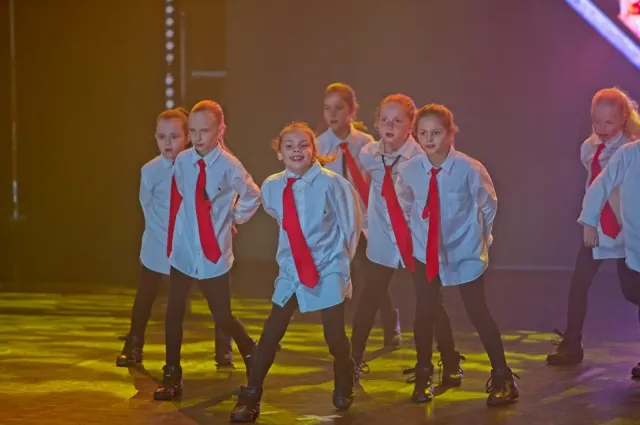 Showteams Showteams